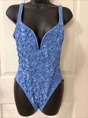 Girls' Textured Blue One-Piece Bodysuit with Plunge Neck